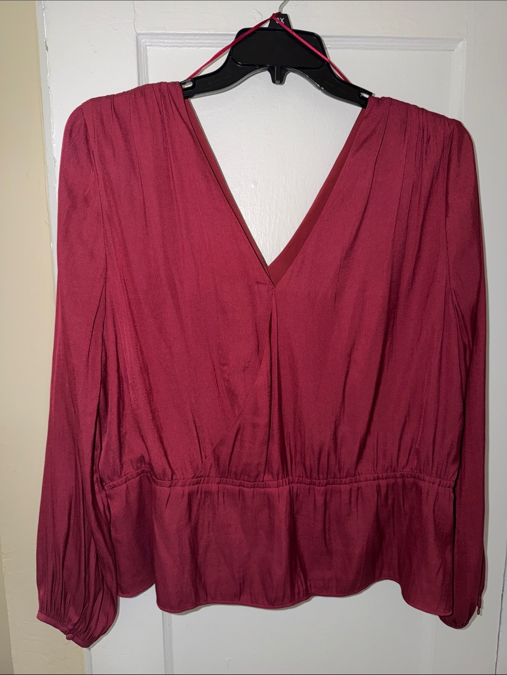 Banana Republic V-Neck Long Sleeve Blouse - Wine